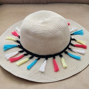 Beach Sun Hat with Fringe Embellishments